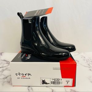 NIB Cougar Waterproof Chelsea Black Shiny Rainboots Size 7